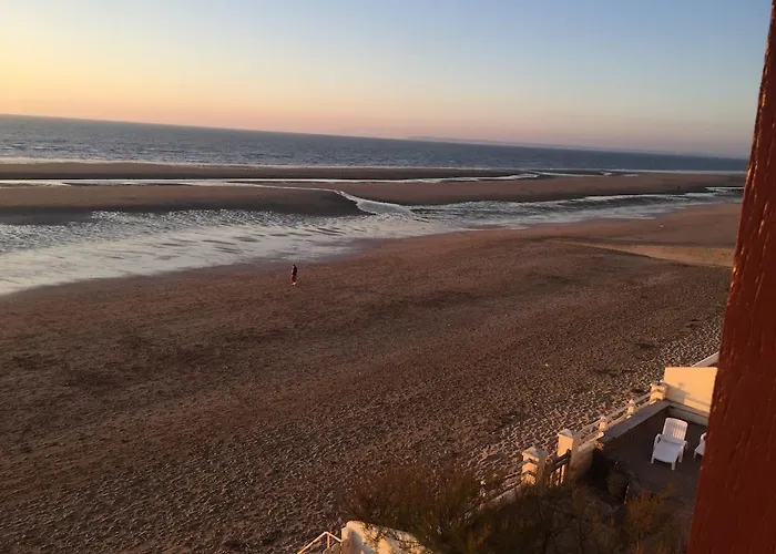 Bord De Mer, Vue Exceptionnelle,pres Deauville בלונוויל-סור-מר