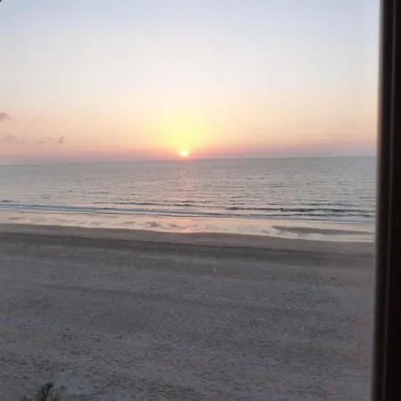 Apartment Bord De Mer, Vue Exceptionnelle,pres Deauville Blonville-sur-Mer