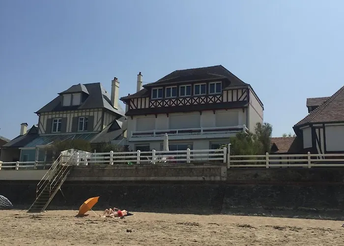 Bord De Mer, Vue Exceptionnelle,pres Deauville Apartmán